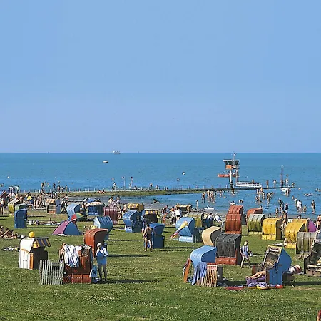 G16 Eingezaeuntes Haus Mit Terrasse Und Garten By Interhome Grosswurden