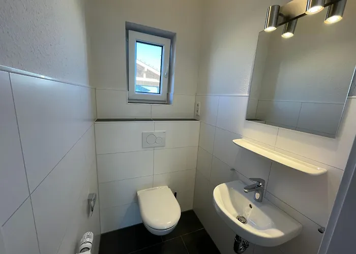 G16 Eingezaeuntes Haus Mit Terrasse Und Garten By Interhome Σπίτι διακοπών